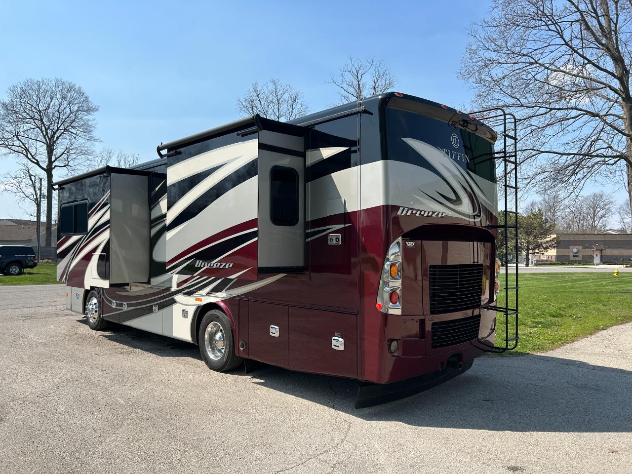 Tiffin Motorhomes, Inc Breeze  2019
