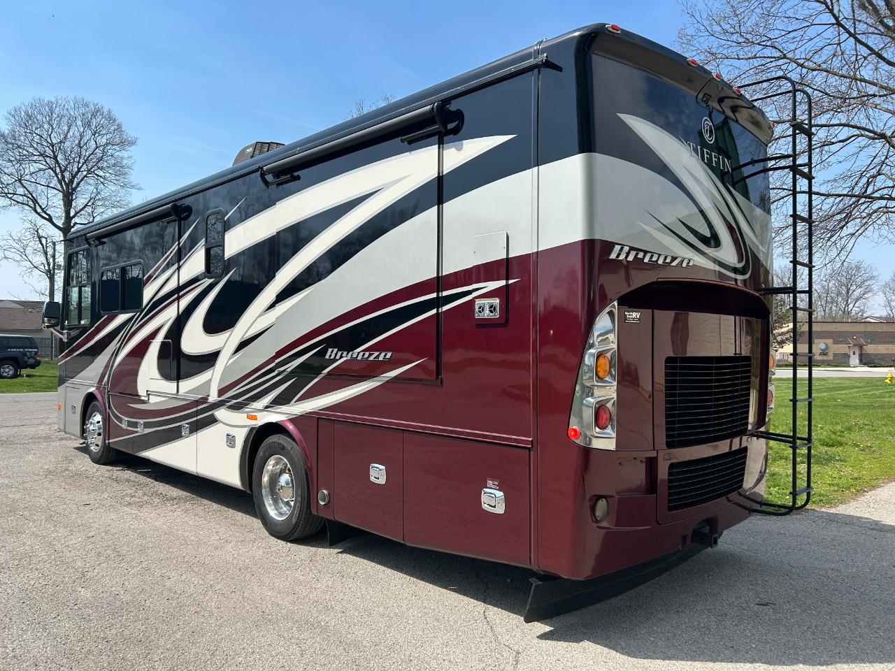 Tiffin Motorhomes, Inc Breeze  2019