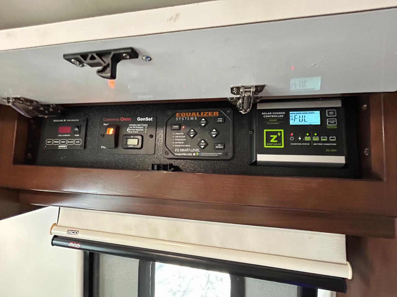 Regency RV Ultra Brougham  2021