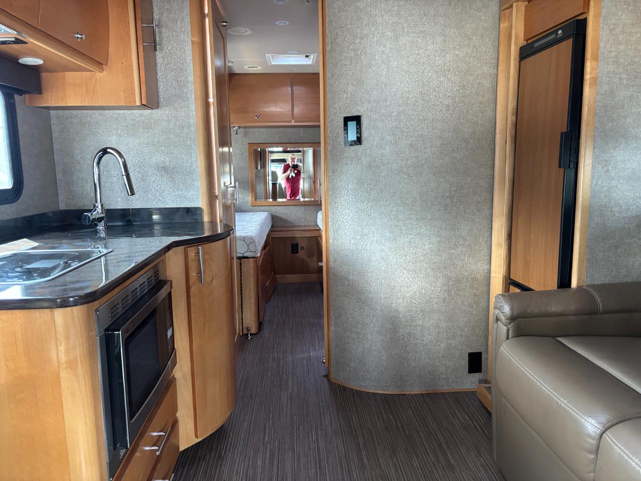 Tiffin Motorhomes Wayfarer  2018