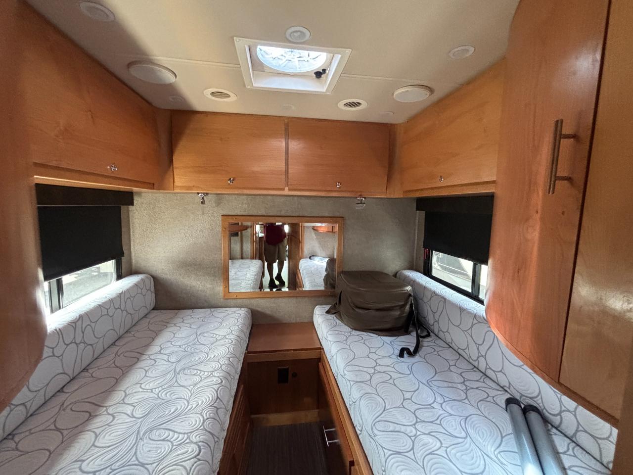 Tiffin Motorhomes Wayfarer  2018