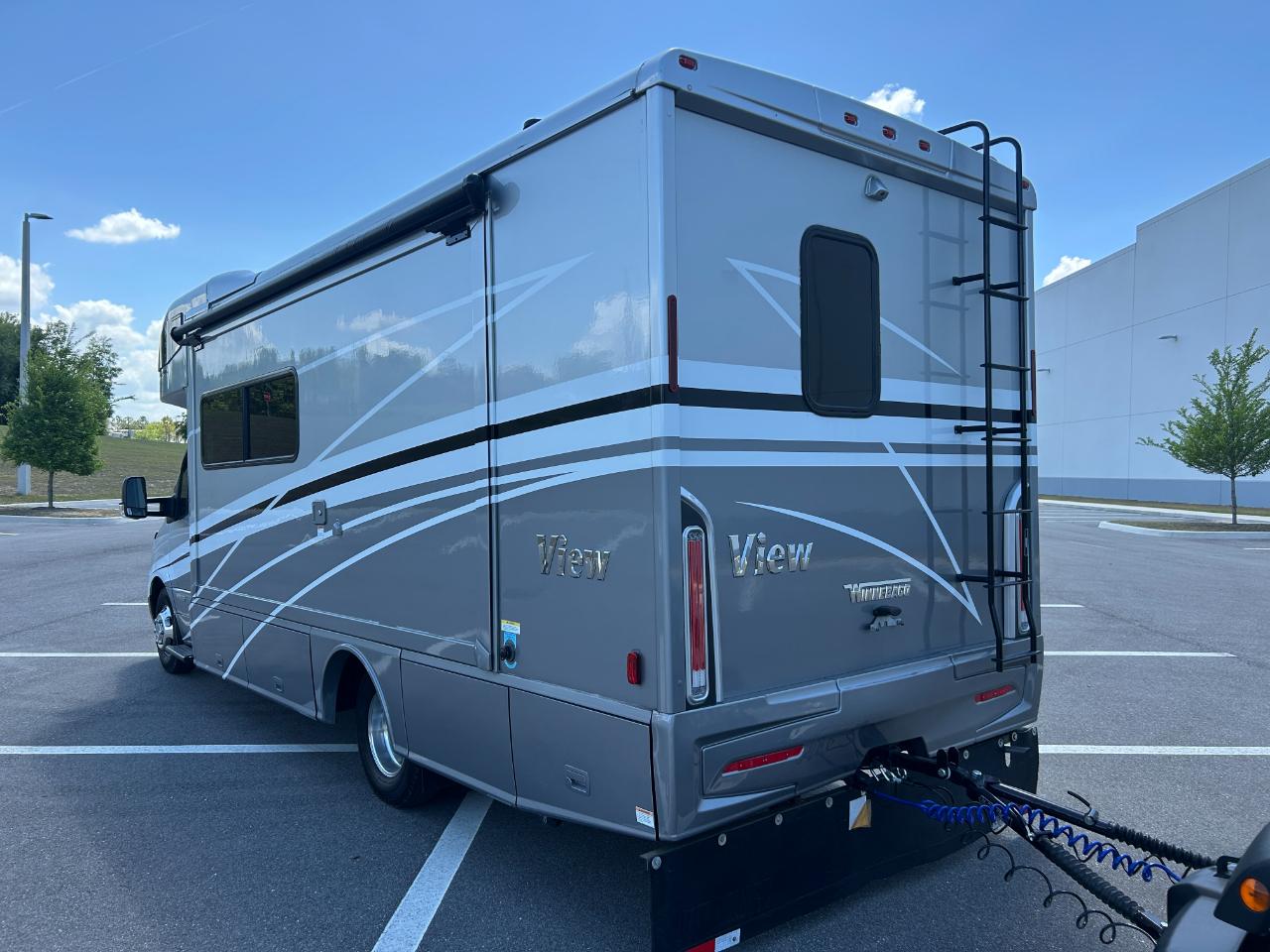 Winnebago View  2023