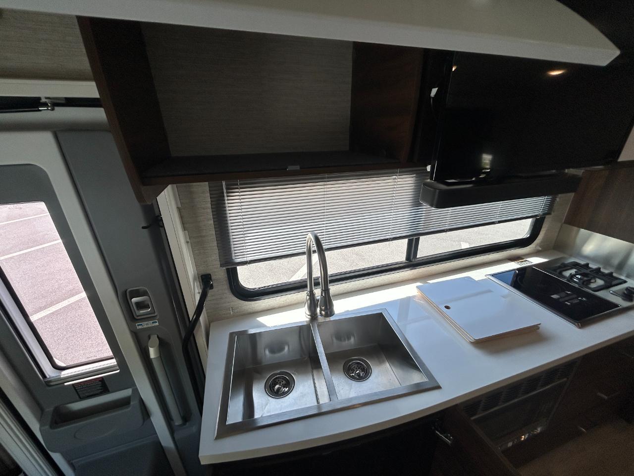 Winnebago View  2023