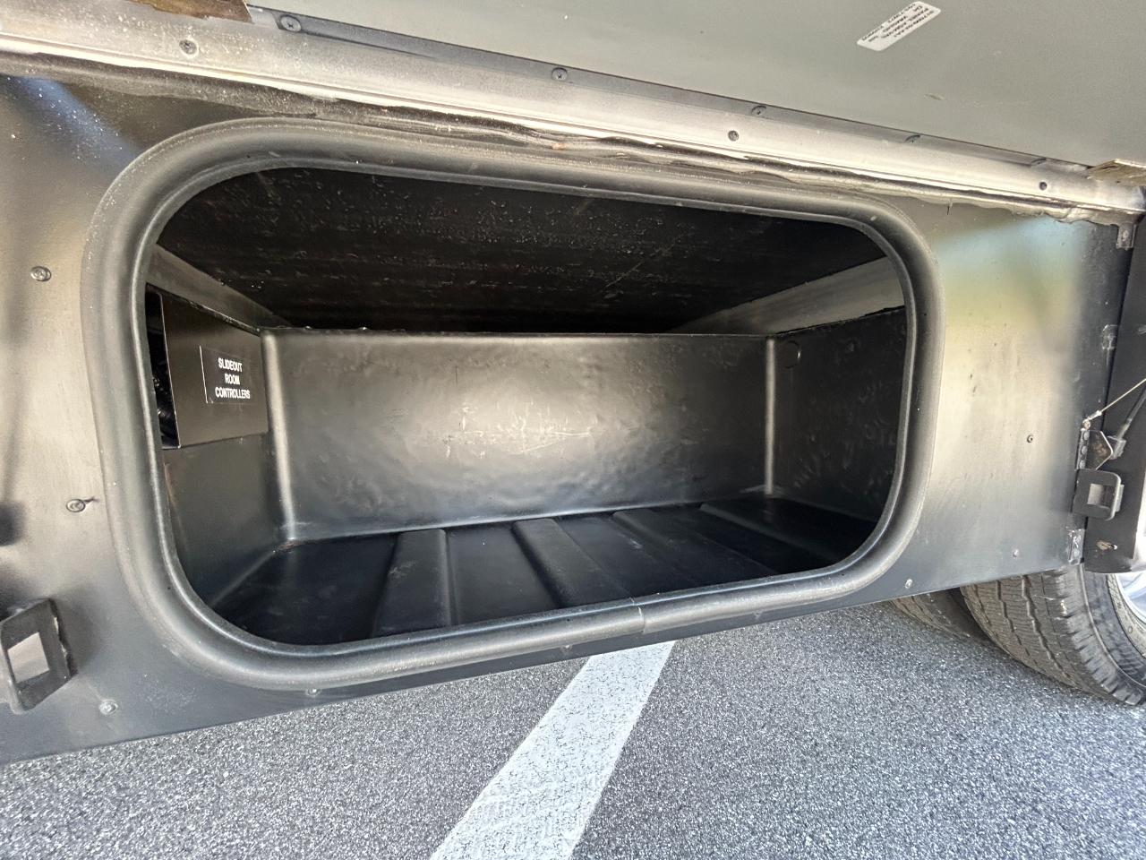 Winnebago View  2023