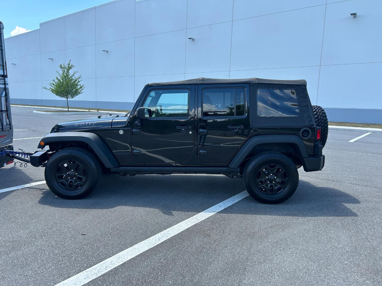 Jeep Wrangler Unlimited Sport 4WD 2015