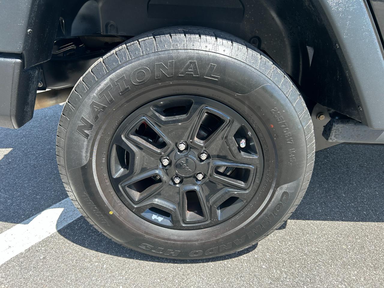 Jeep Wrangler Unlimited Sport 4WD 2015