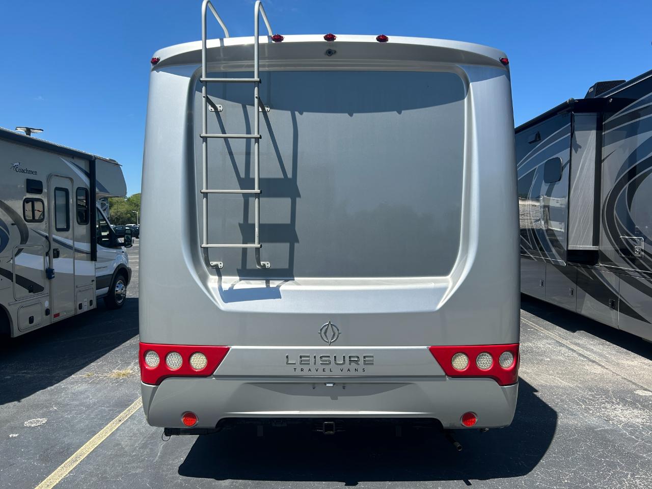 Leisure Travel U24FX  2020