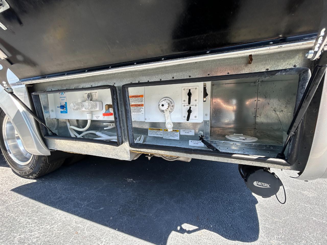 Leisure Travel U24FX  2020