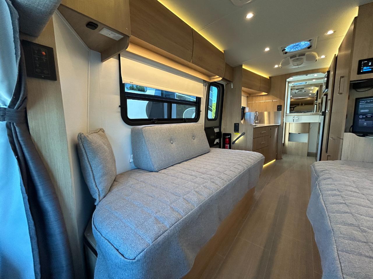 Leisure Travel U24FX  2020