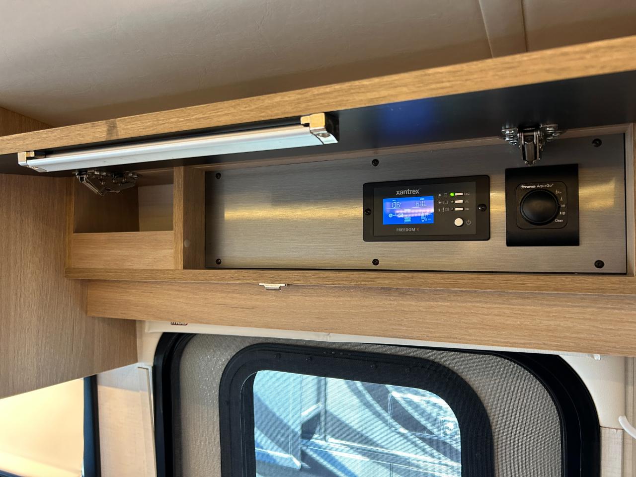 Leisure Travel U24FX  2020