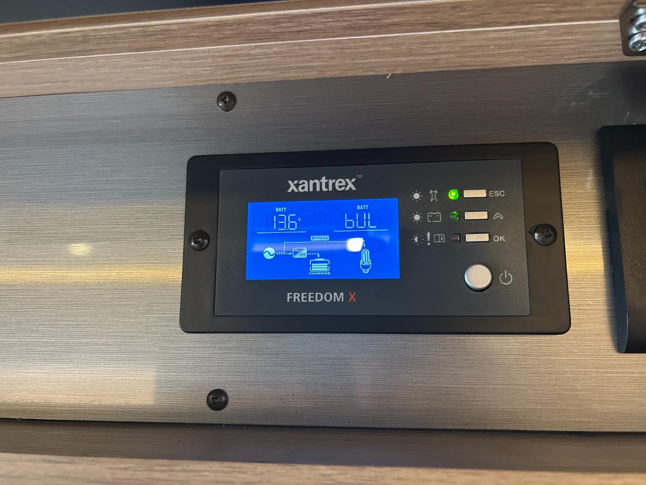 Leisure Travel U24FX  2020