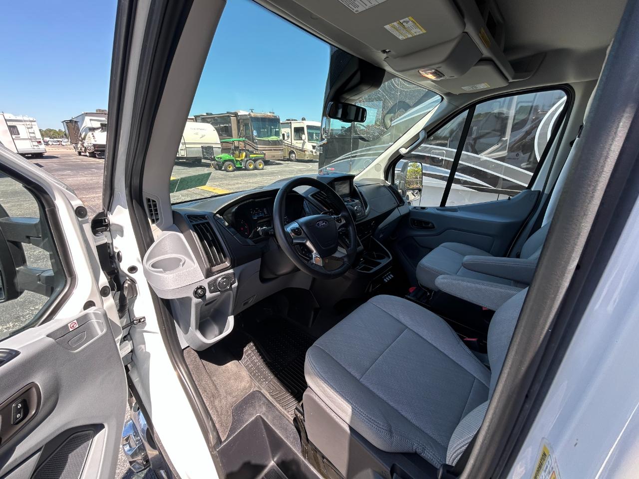 Leisure Travel U24FX  2020