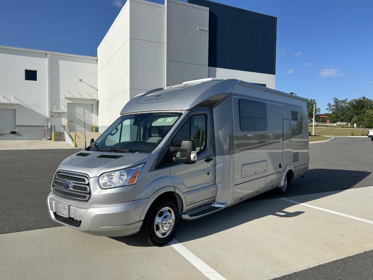 Leisure Travel U24FX  2020