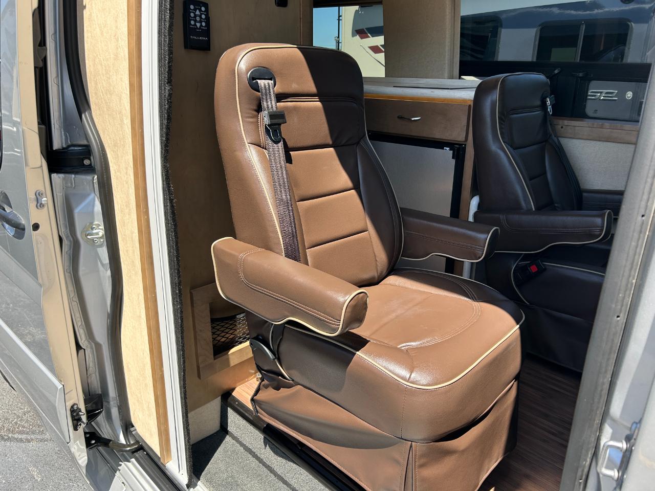 Mercedes-Benz Sprinter Passenger Vans  2018