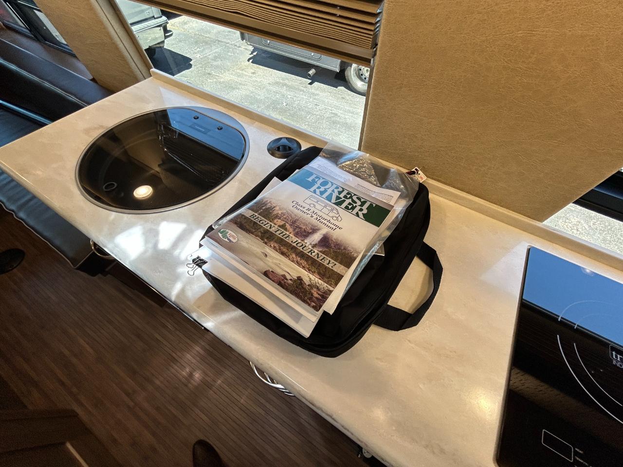 Mercedes-Benz Sprinter Passenger Vans  2018