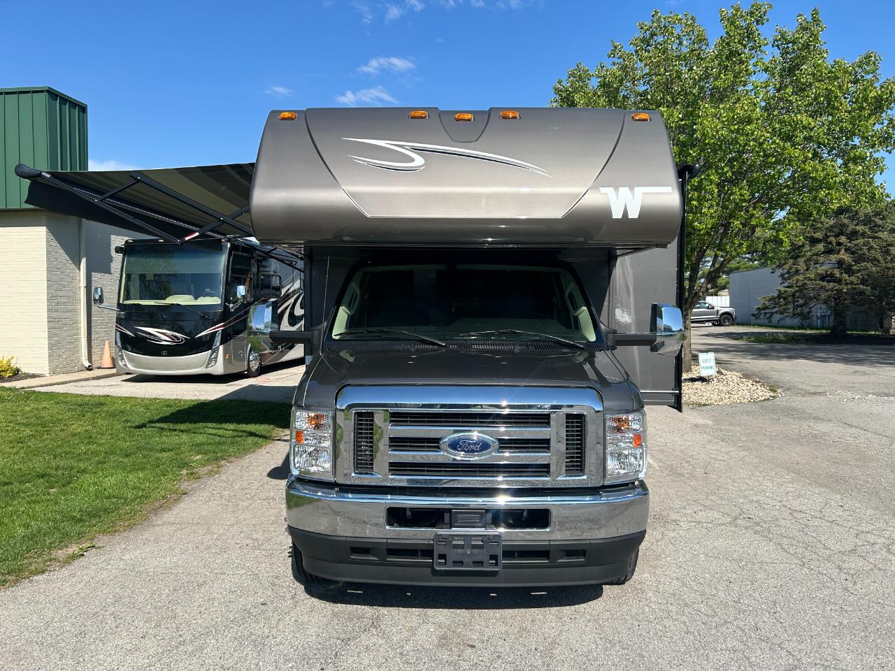 Winnebago Minnie Winnie  2025