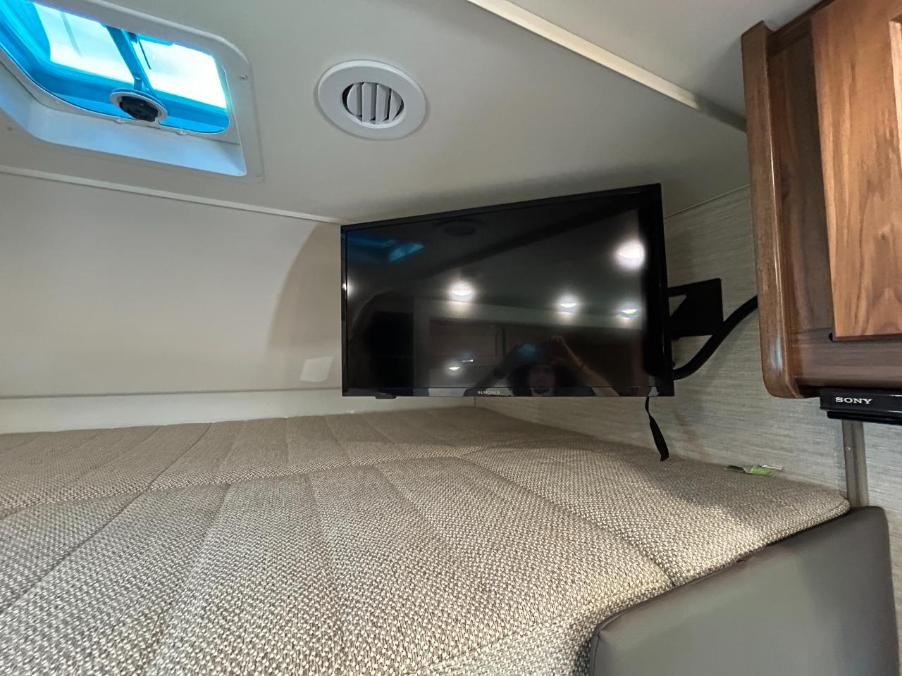 Winnebago Minnie Winnie  2025
