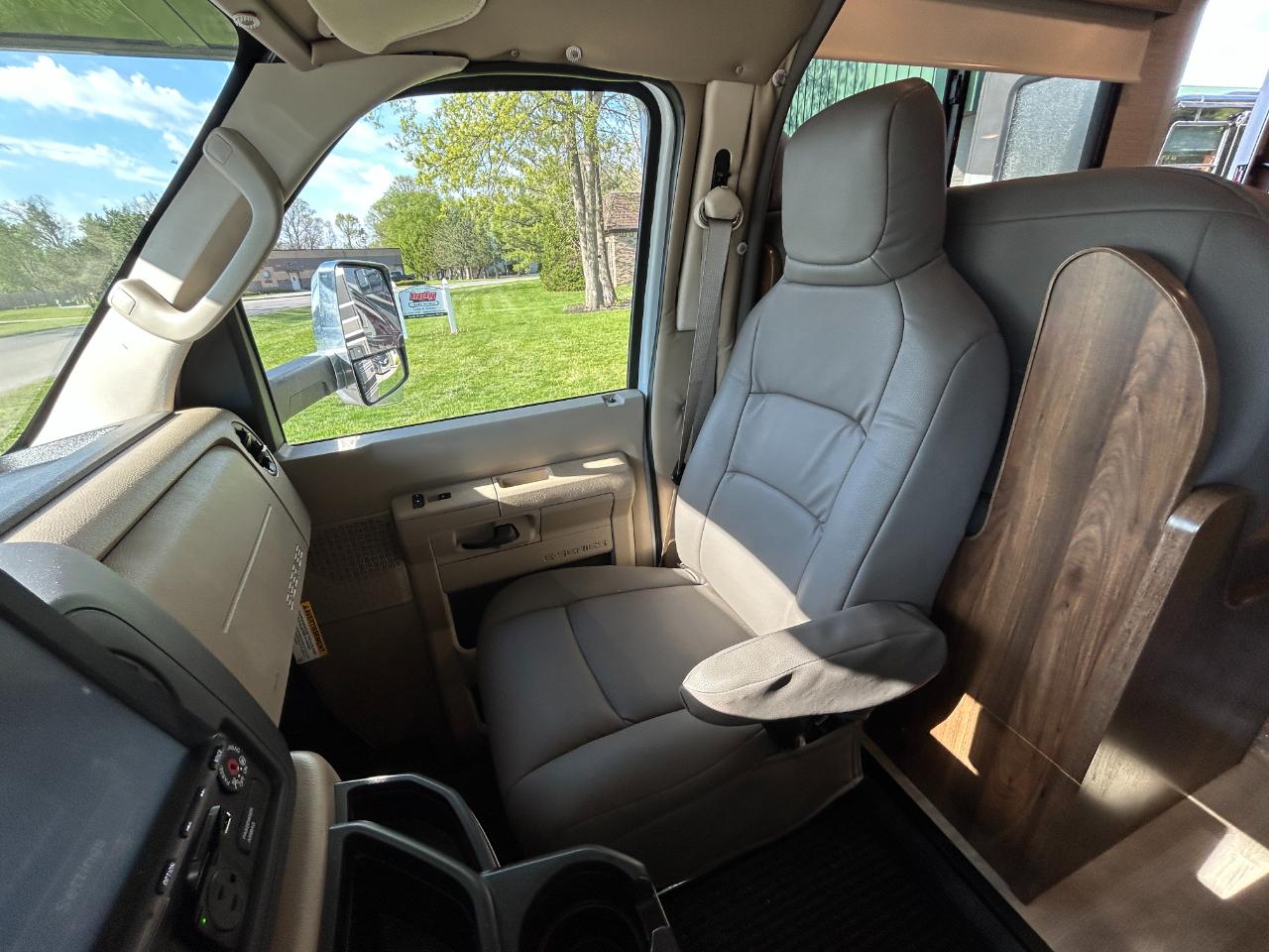Winnebago Minnie Winnie  2025
