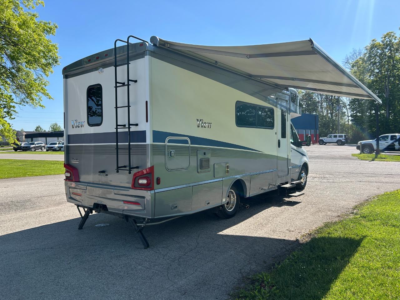 Winnebago View  2020