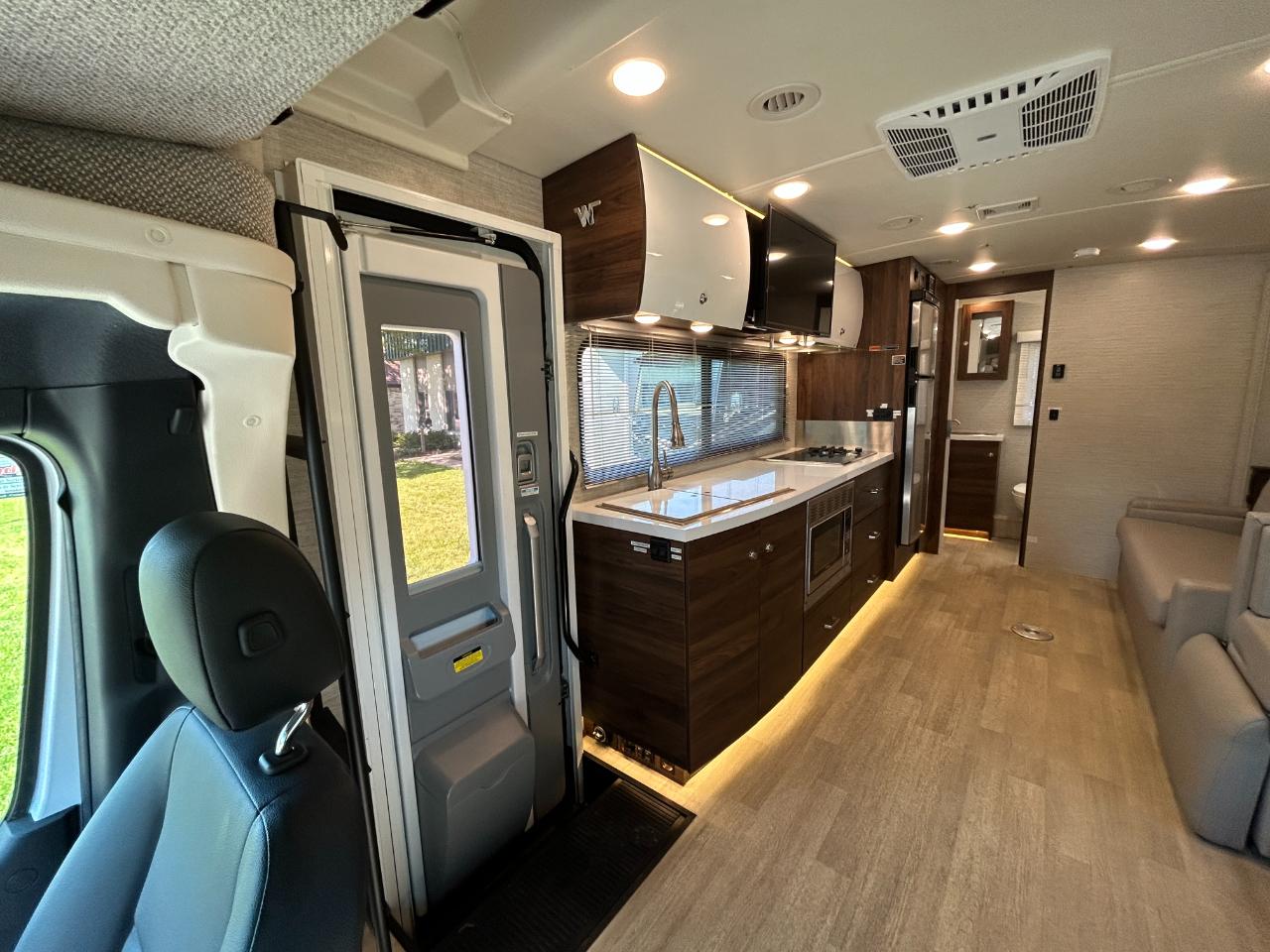 Winnebago View  2020