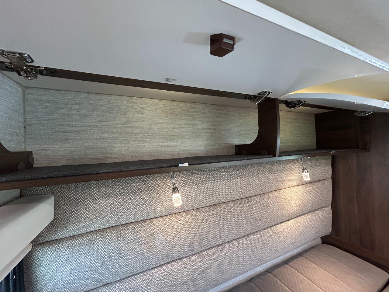 Winnebago View  2020