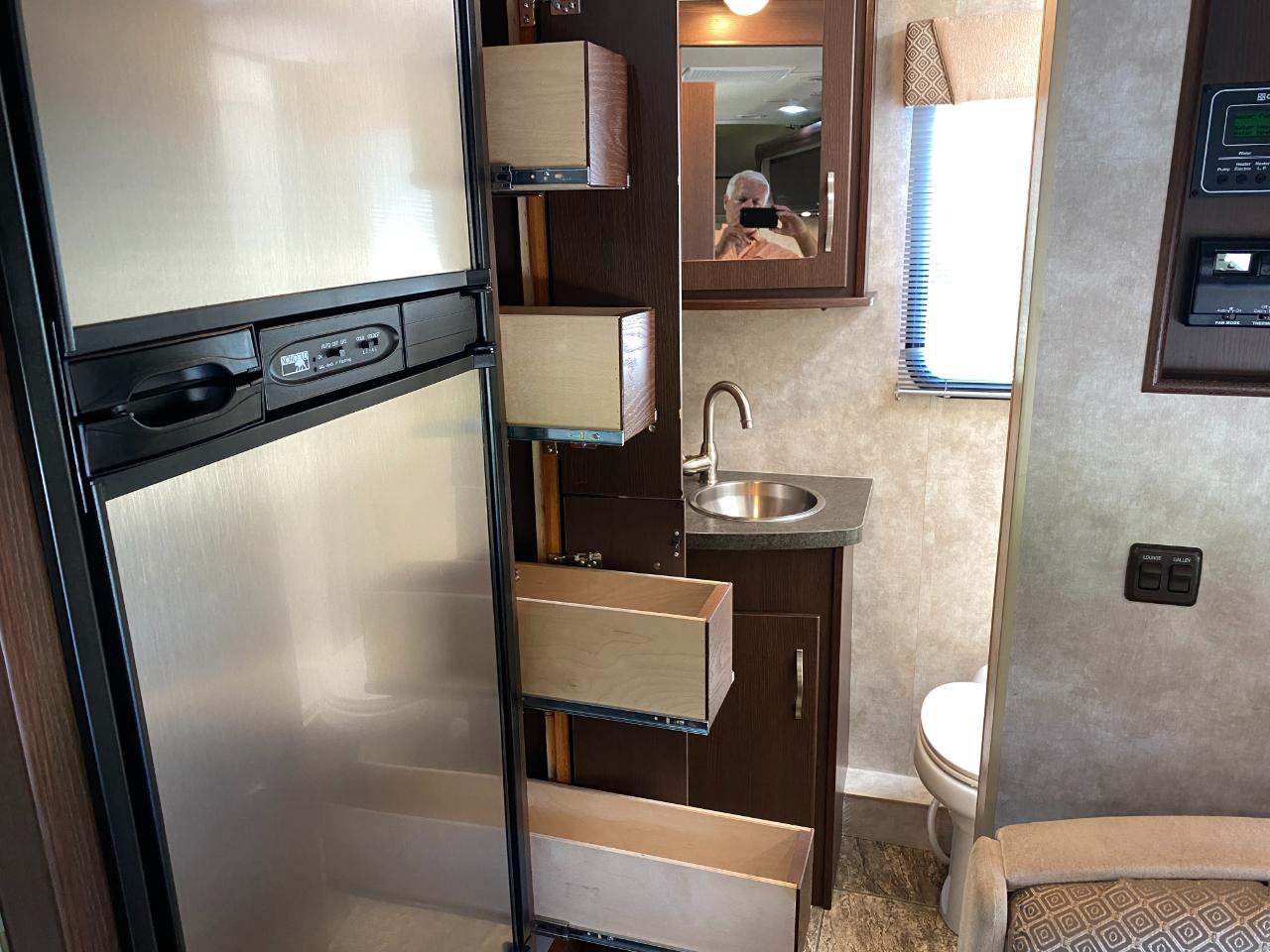 Winnebago View  2012