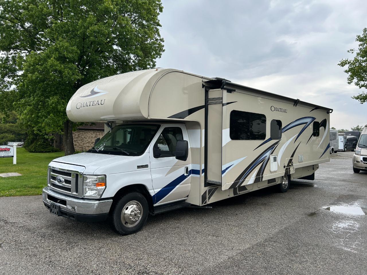 Thor Motor Coach Chateau  2019
