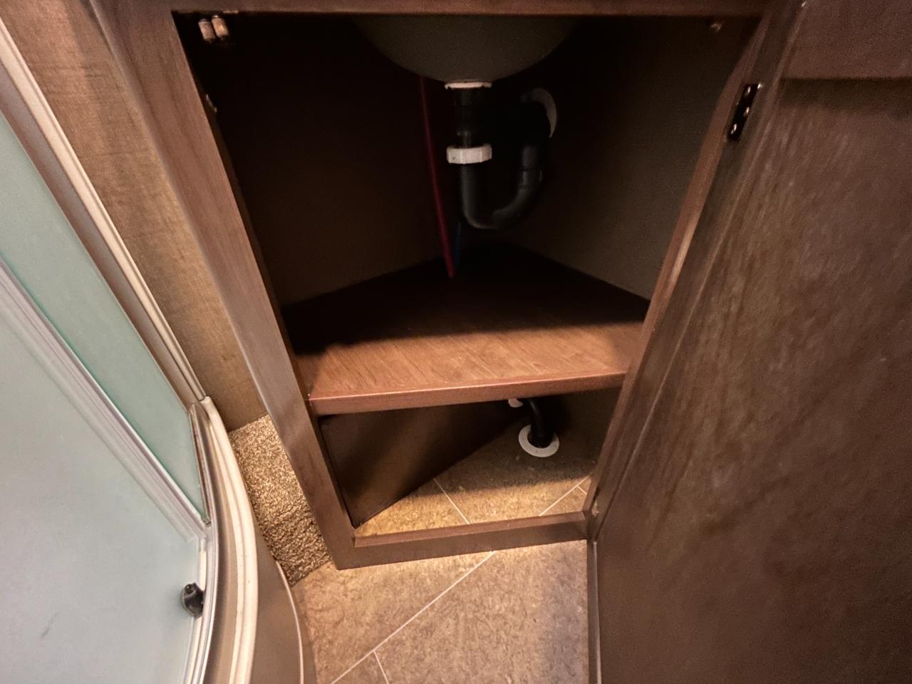 Thor Motor Coach Chateau  2019