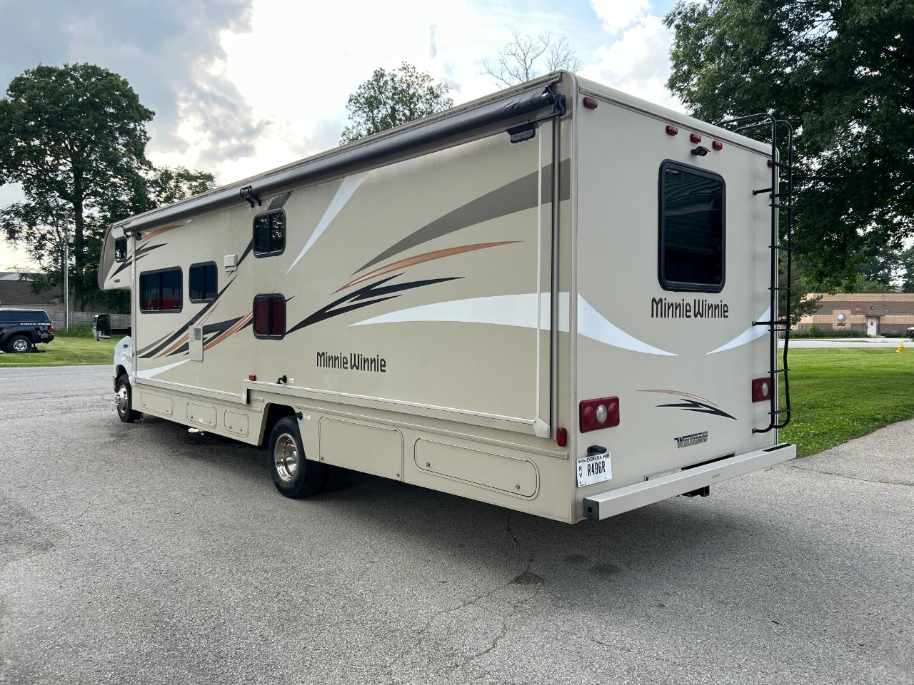 Winnebago Minnie Winnie  2018