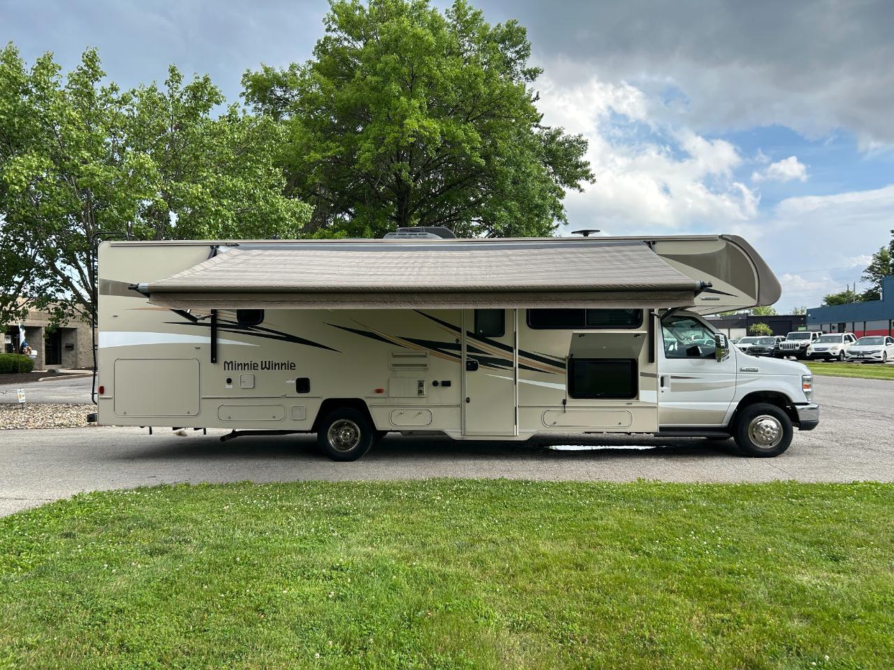 Winnebago Minnie Winnie  2018