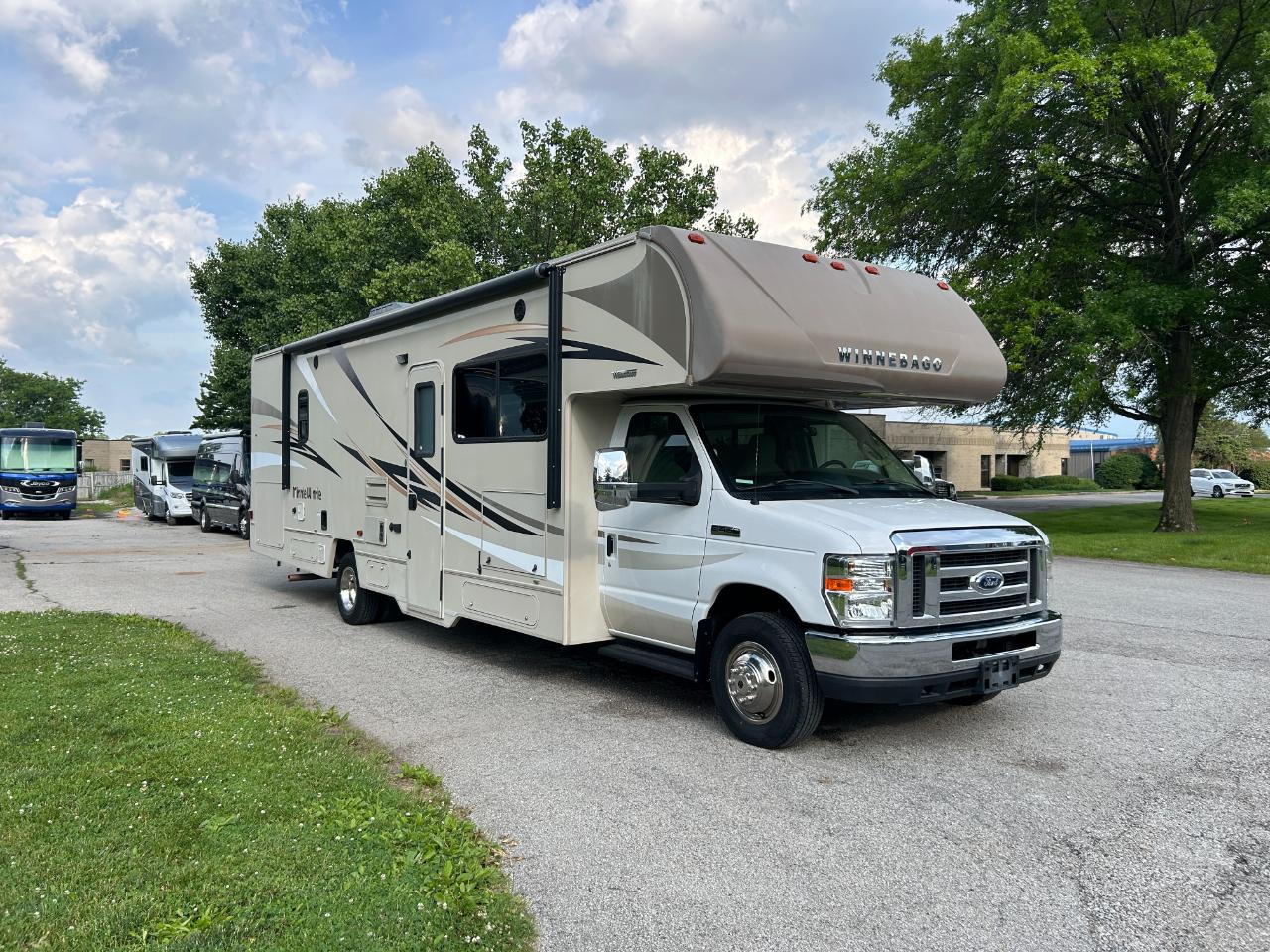 Winnebago Minnie Winnie  2018