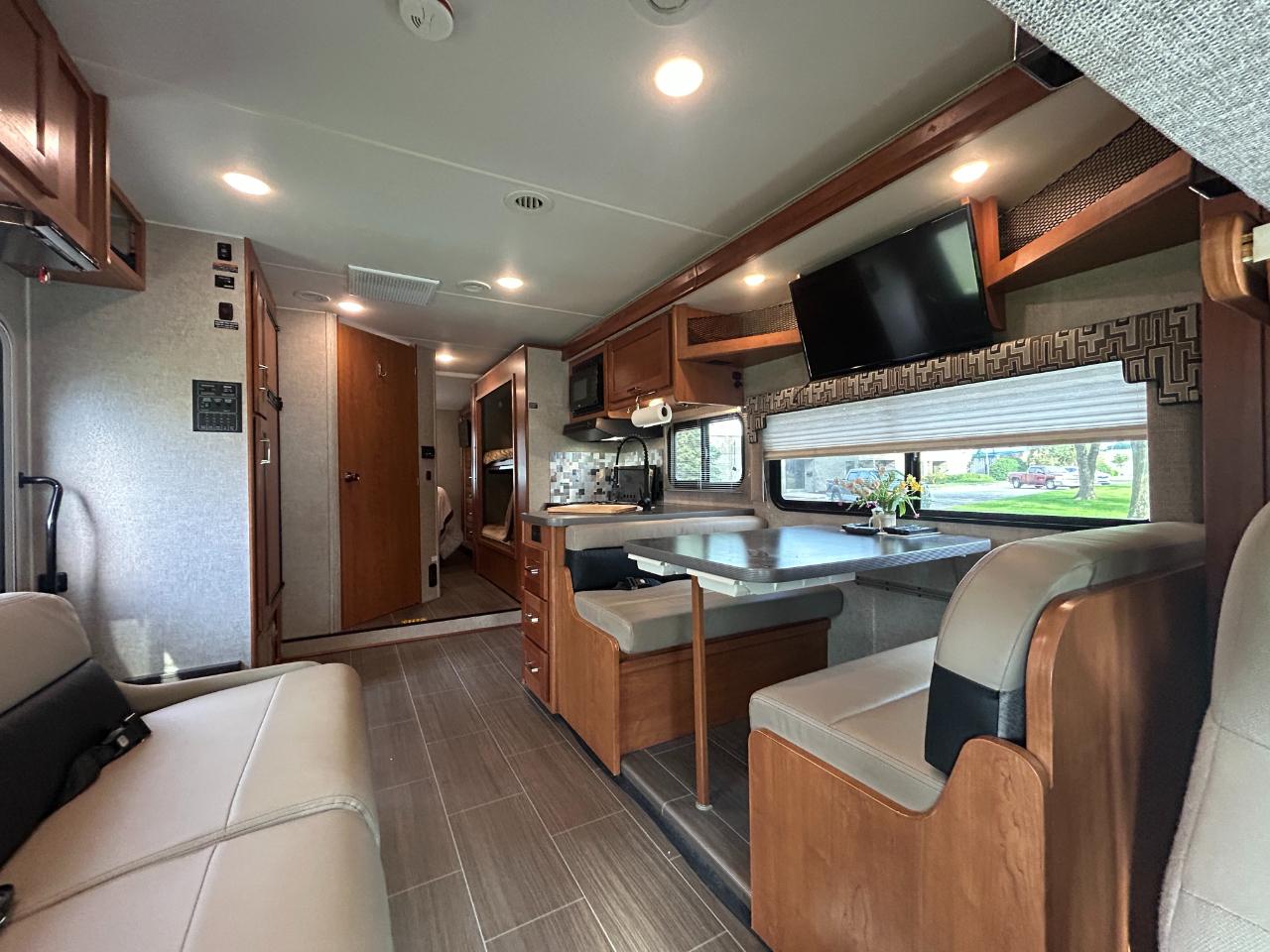 Winnebago Minnie Winnie  2018