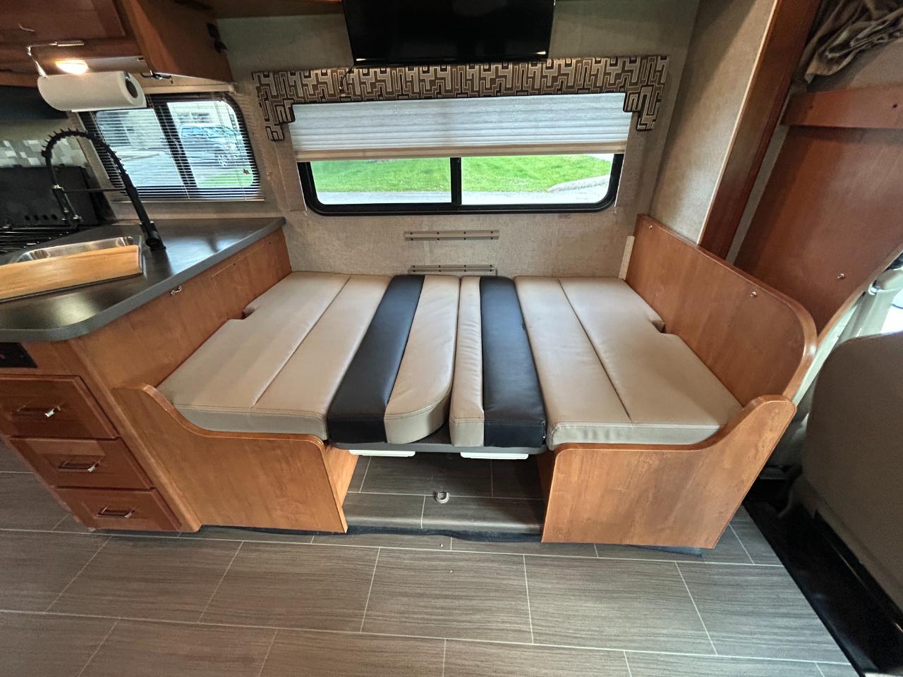 Winnebago Minnie Winnie  2018