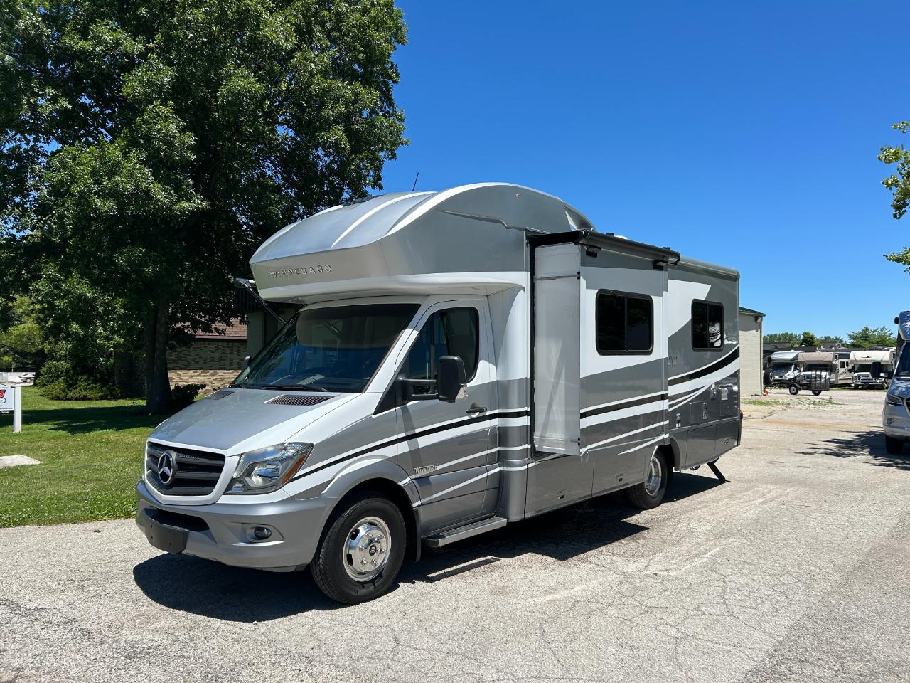 Winnebago View  2019