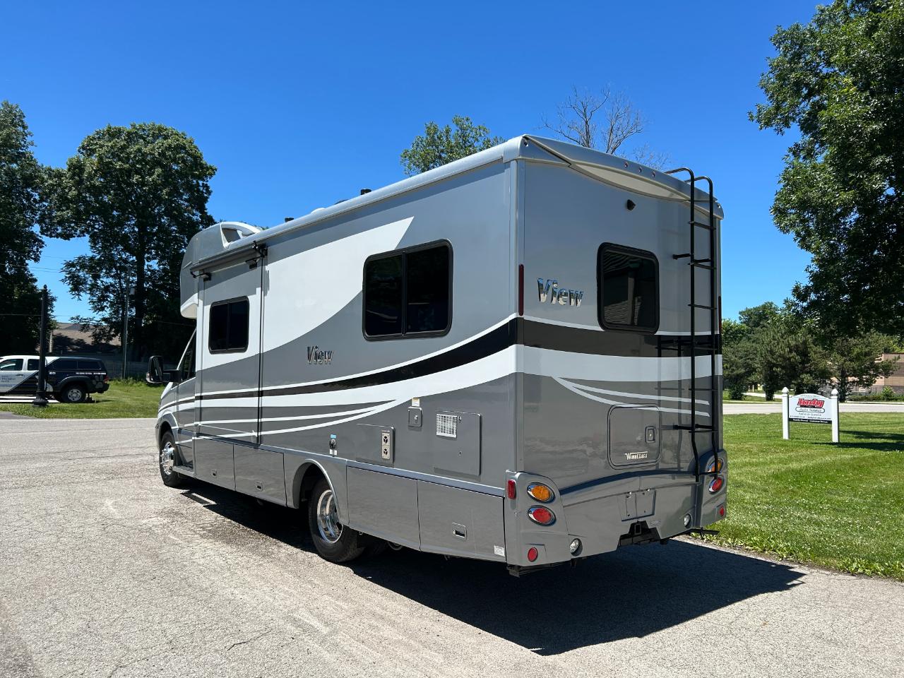 Winnebago View  2019