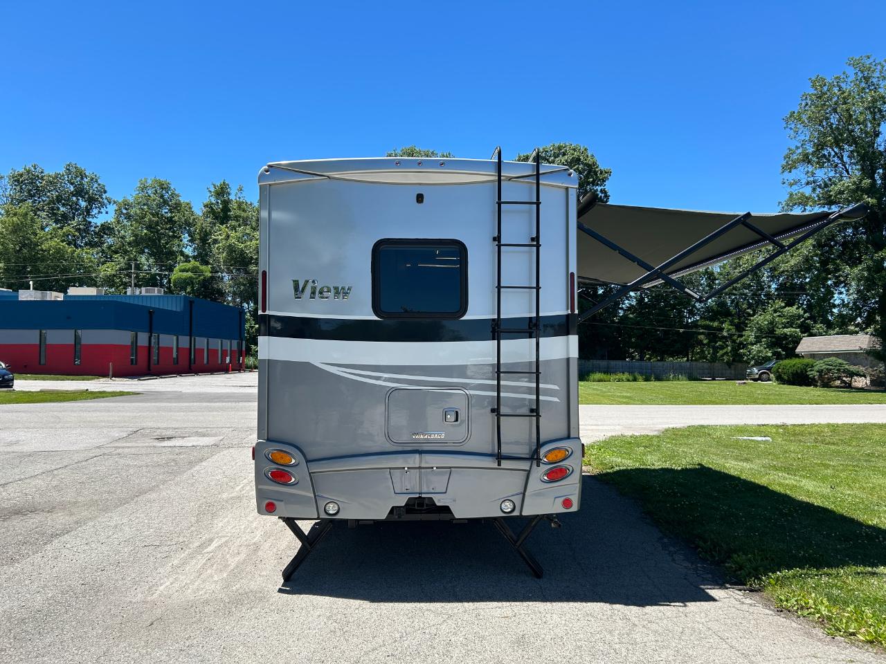 Winnebago View  2019