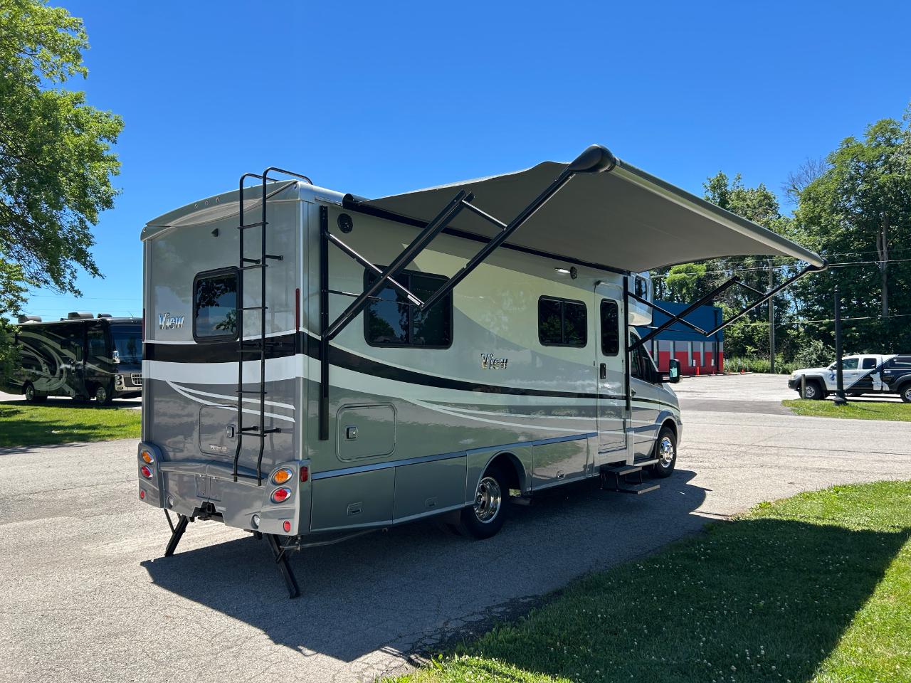 Winnebago View  2019