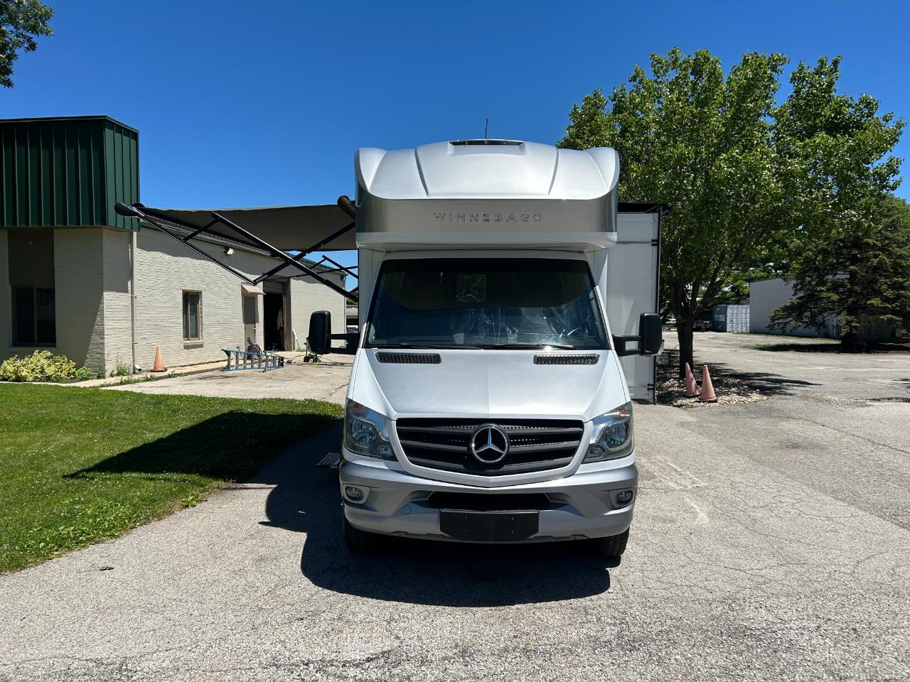 Winnebago View  2019