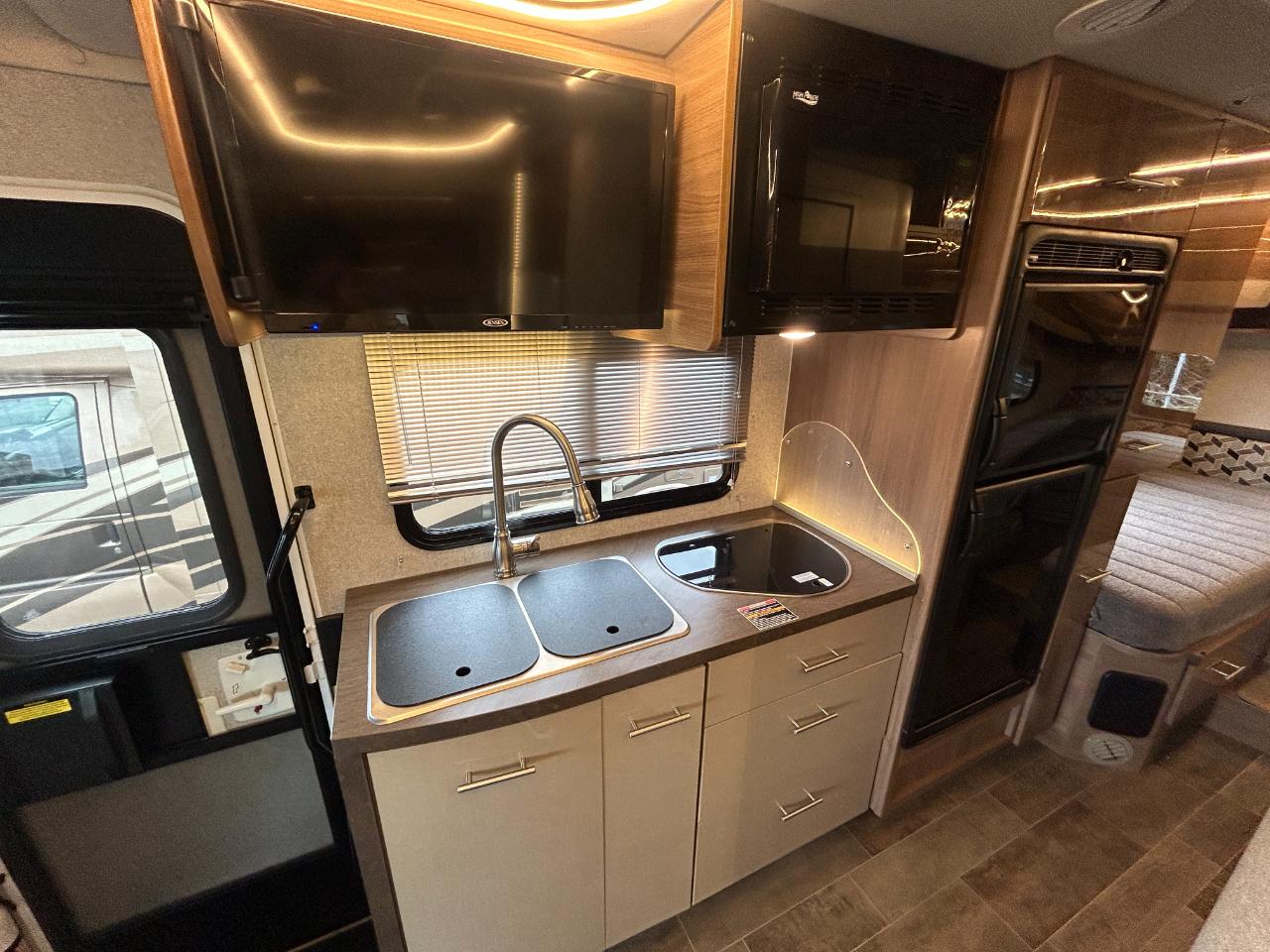 Winnebago View  2019