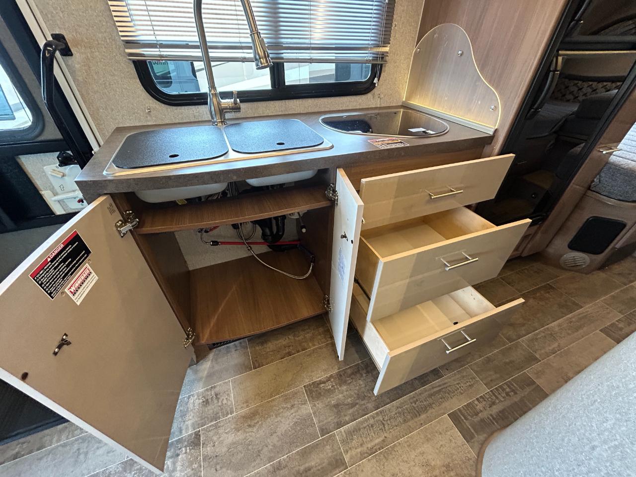 Winnebago View  2019