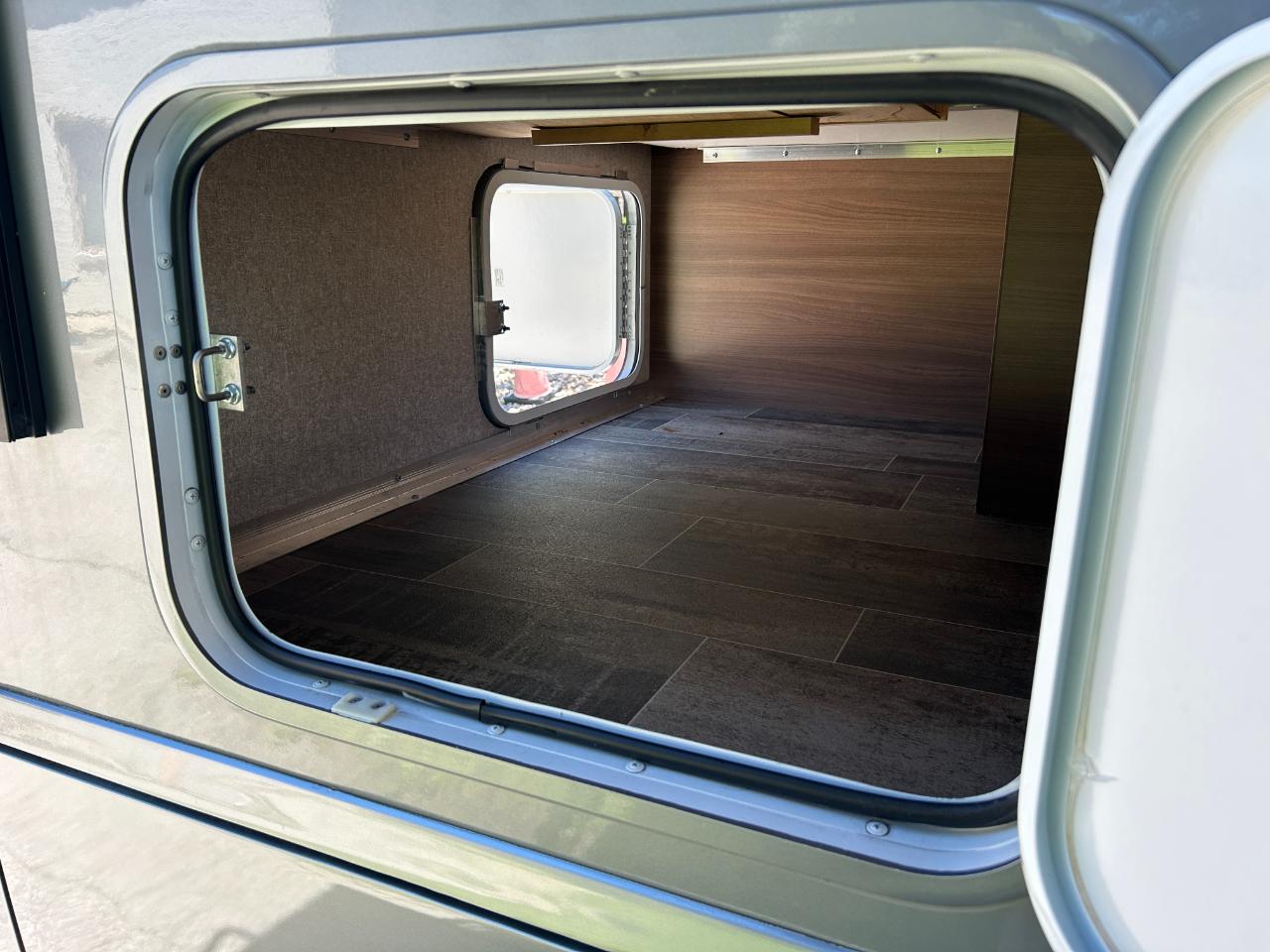 Winnebago View  2019