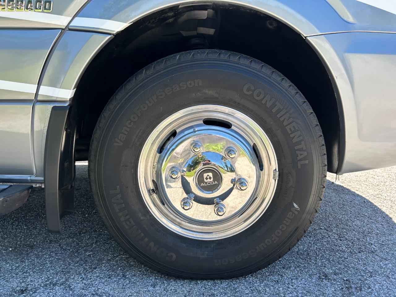 Winnebago View  2019