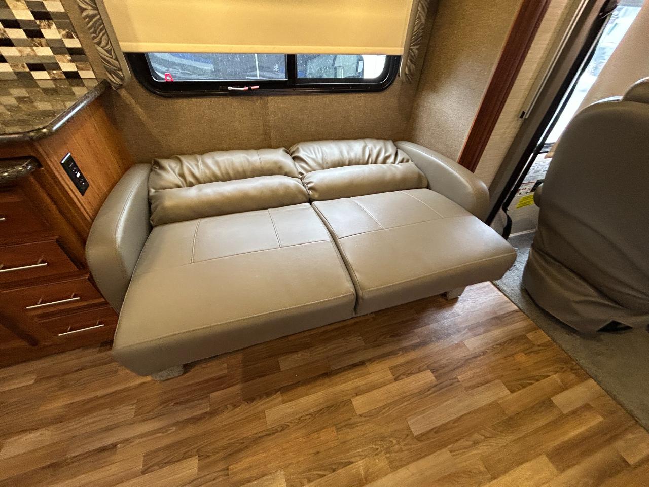 Jayco Precept  2017