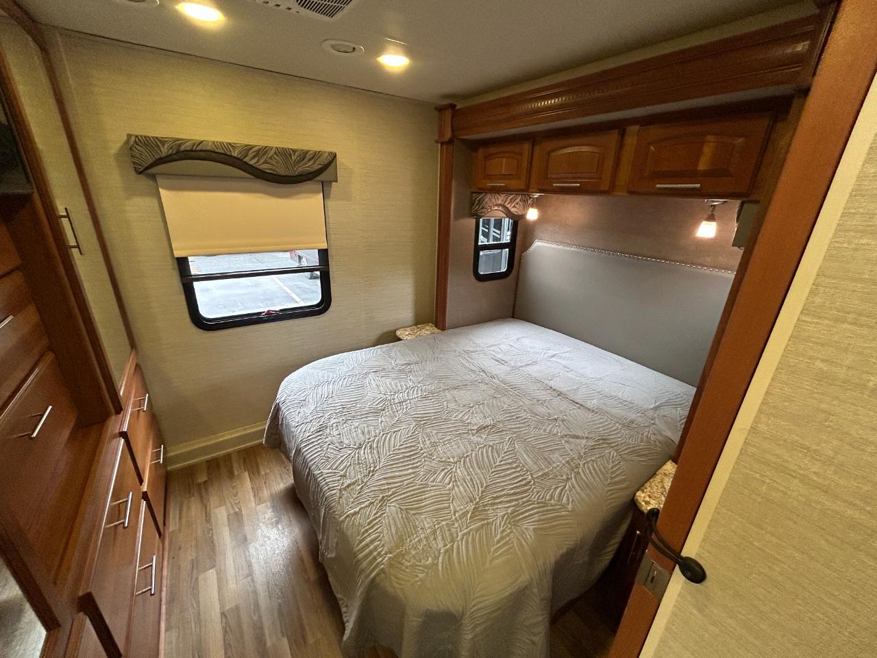 Jayco Precept  2017