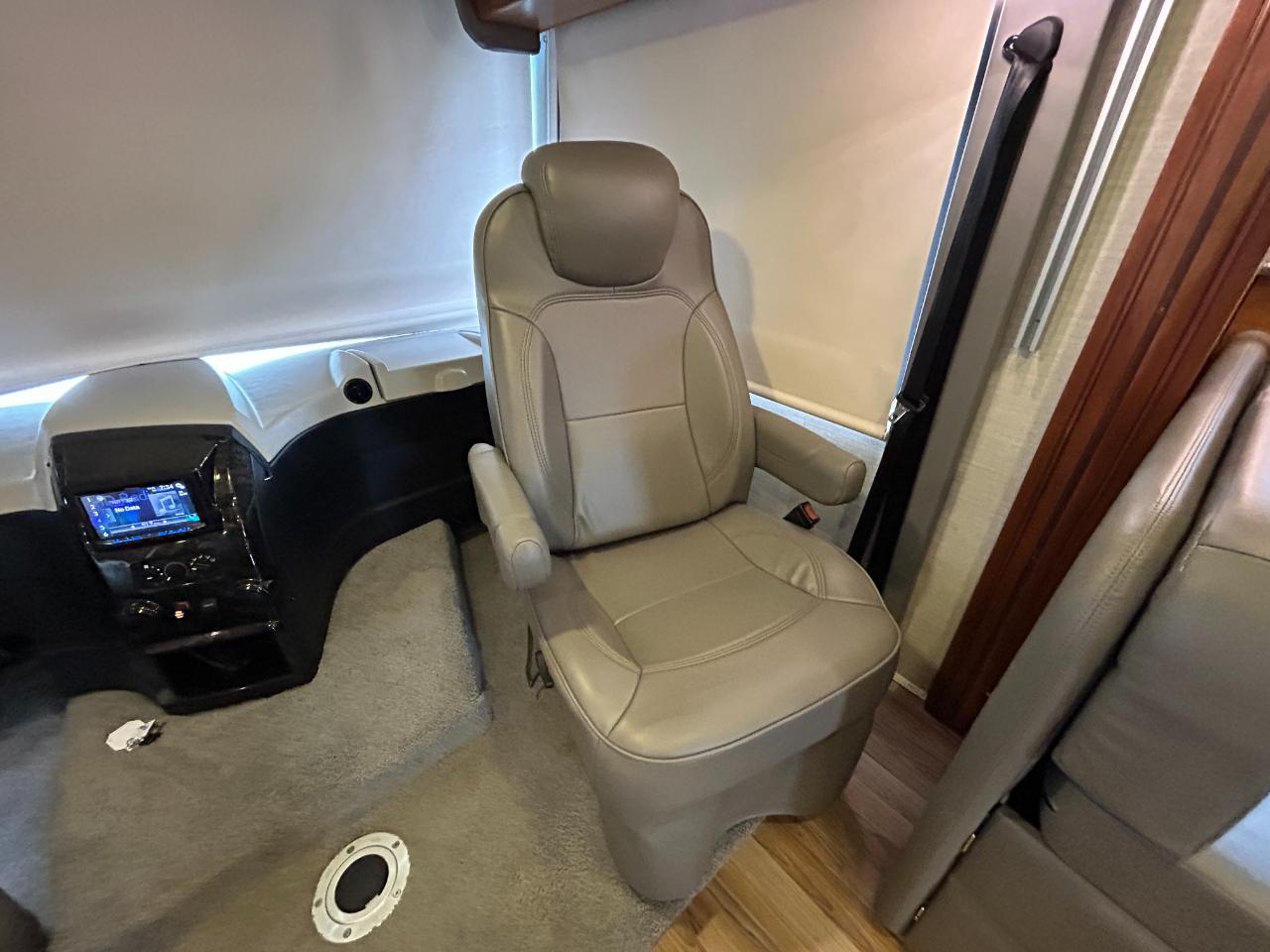 Jayco Precept  2017