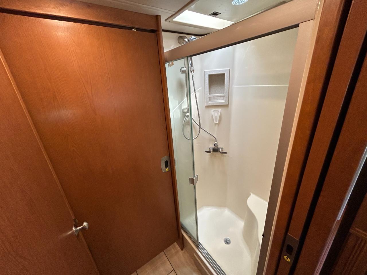 Tiffin Motorhomes Allegro  2017
