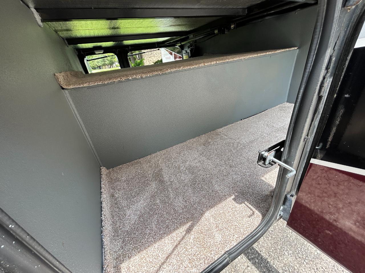Tiffin Motorhomes Allegro  2017