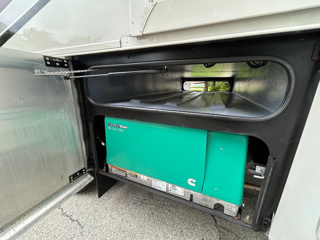 Tiffin Motorhomes Allegro  2017