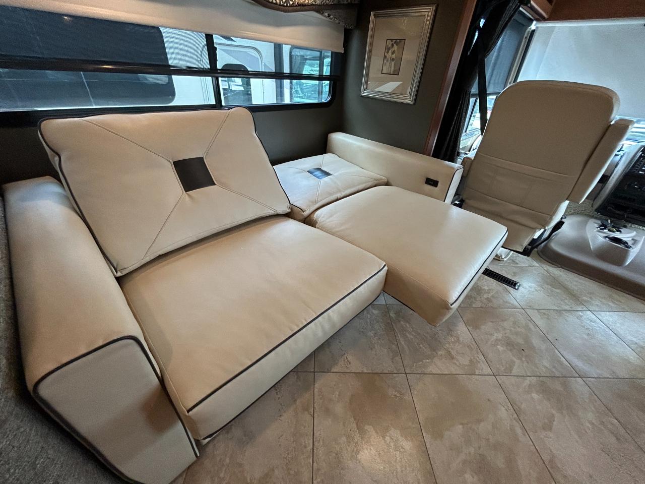 Winnebago Sightseer  2019