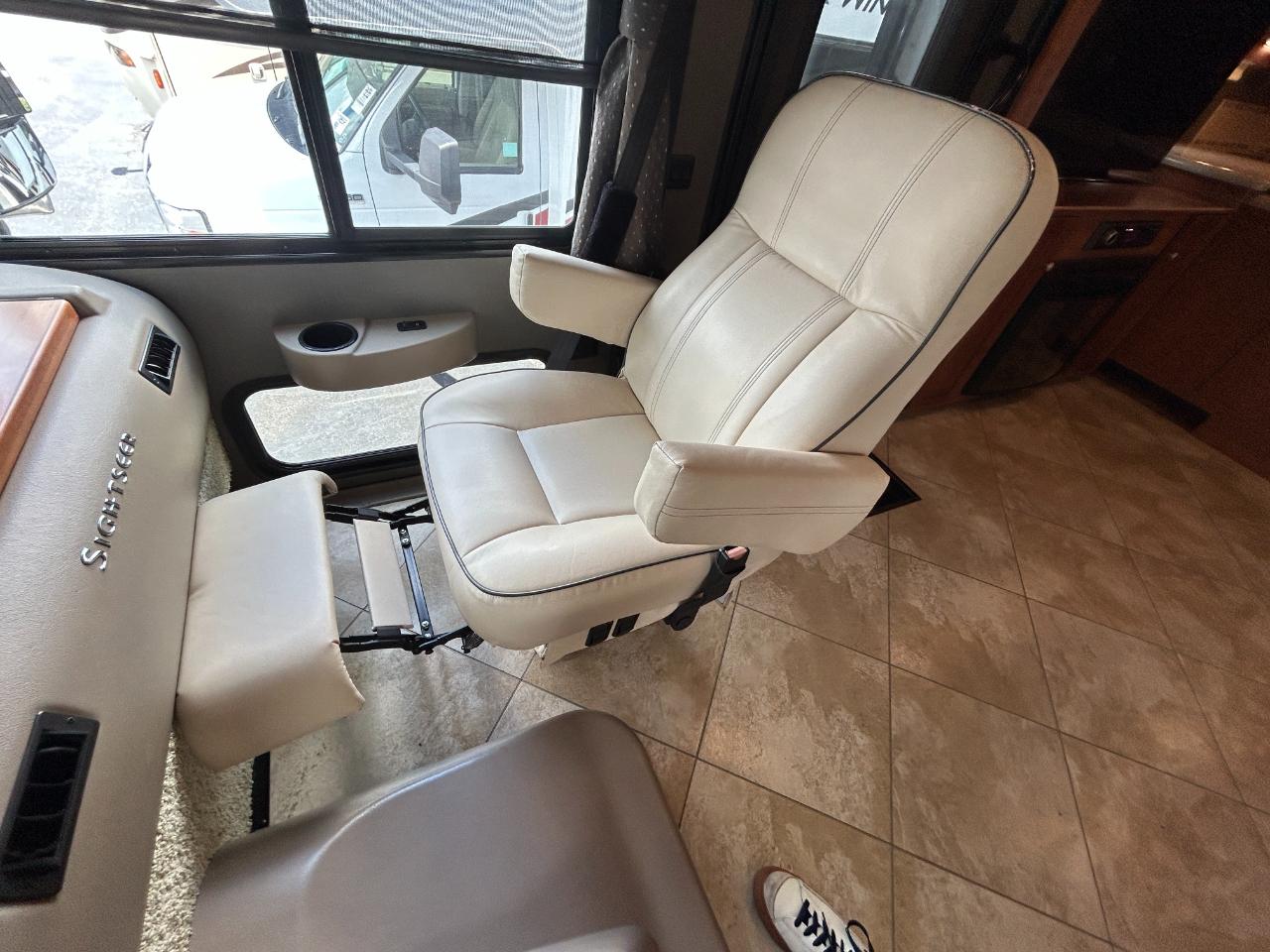 Winnebago Sightseer  2019